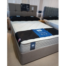 Sealy Astwick Double Divan with 2 Drawers - Including Headboard Sealy Astwick Double Divan with 2 Drawers - Including Headboard