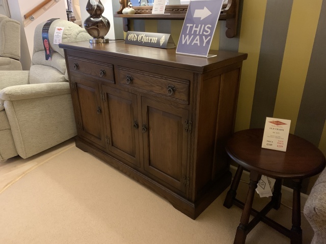 Old Charm OC2845 Three Door Sideboard