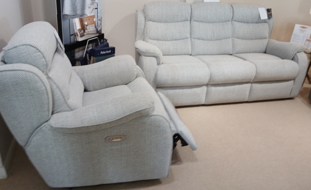 Parker Knoll Michigan 3 Seater Sofa with power Chair