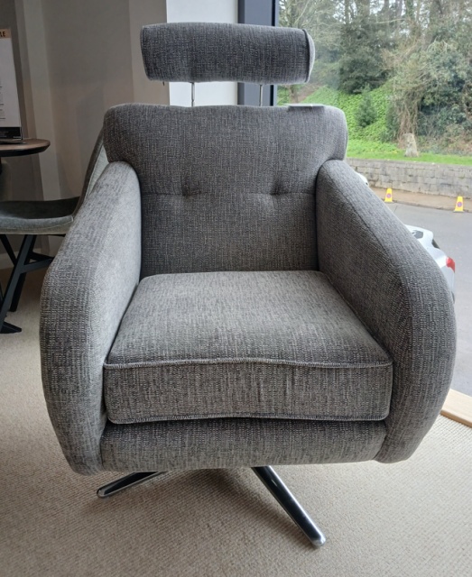 Alstons Reuben Magnus Swivel Chair